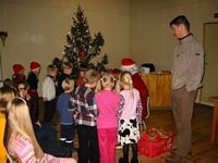 12/2001
